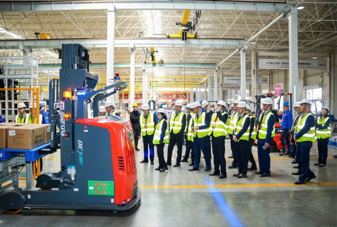 W020251110473898362974